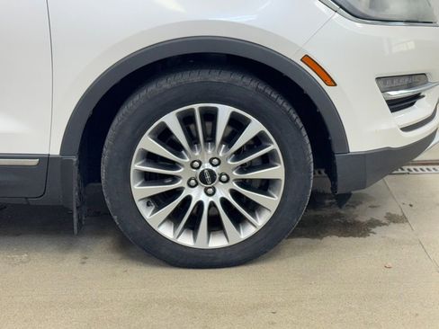 Used 2017 Lincoln MKC Reserve image 4