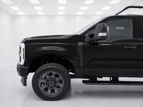Used 2024 Ford F250 XL w/ STX Appearance Package AWD/4WD image 5