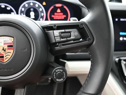 Certified 2026 Porsche Panamera 4 AWD/4WD image 10