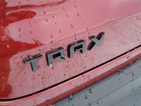 Certified 2024 Chevrolet Trax RS w/ Driver Confidence Package image 28