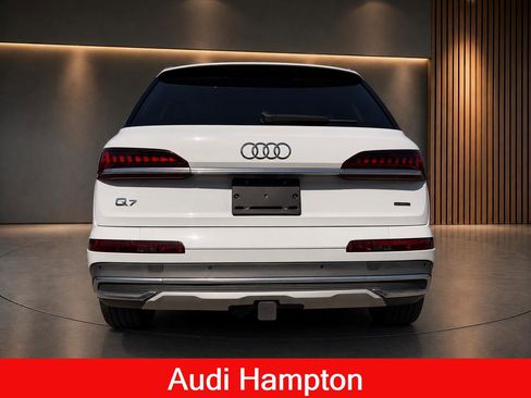 Used 2023 Audi Q7 3.0T Premium Plus w/ Premium Plus Package AWD/4WD image 5