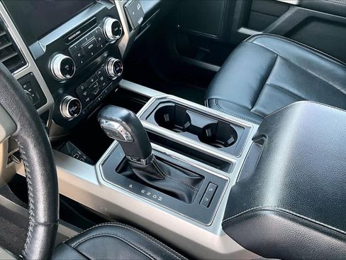 Used 2020 Ford F150 Lariat w/ Equipment Group 502A Luxury AWD/4WD image 15