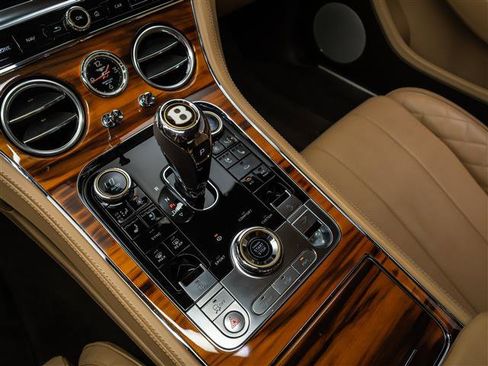 Used 2020 Bentley Continental GT AWD/4WD image 29