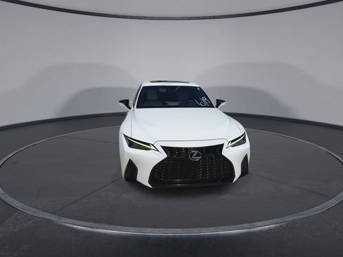 Used 2022 Lexus IS 350 F Sport RWD image 3