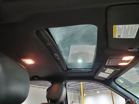 Used 2014 Ford F150 Platinum AWD/4WD image 16