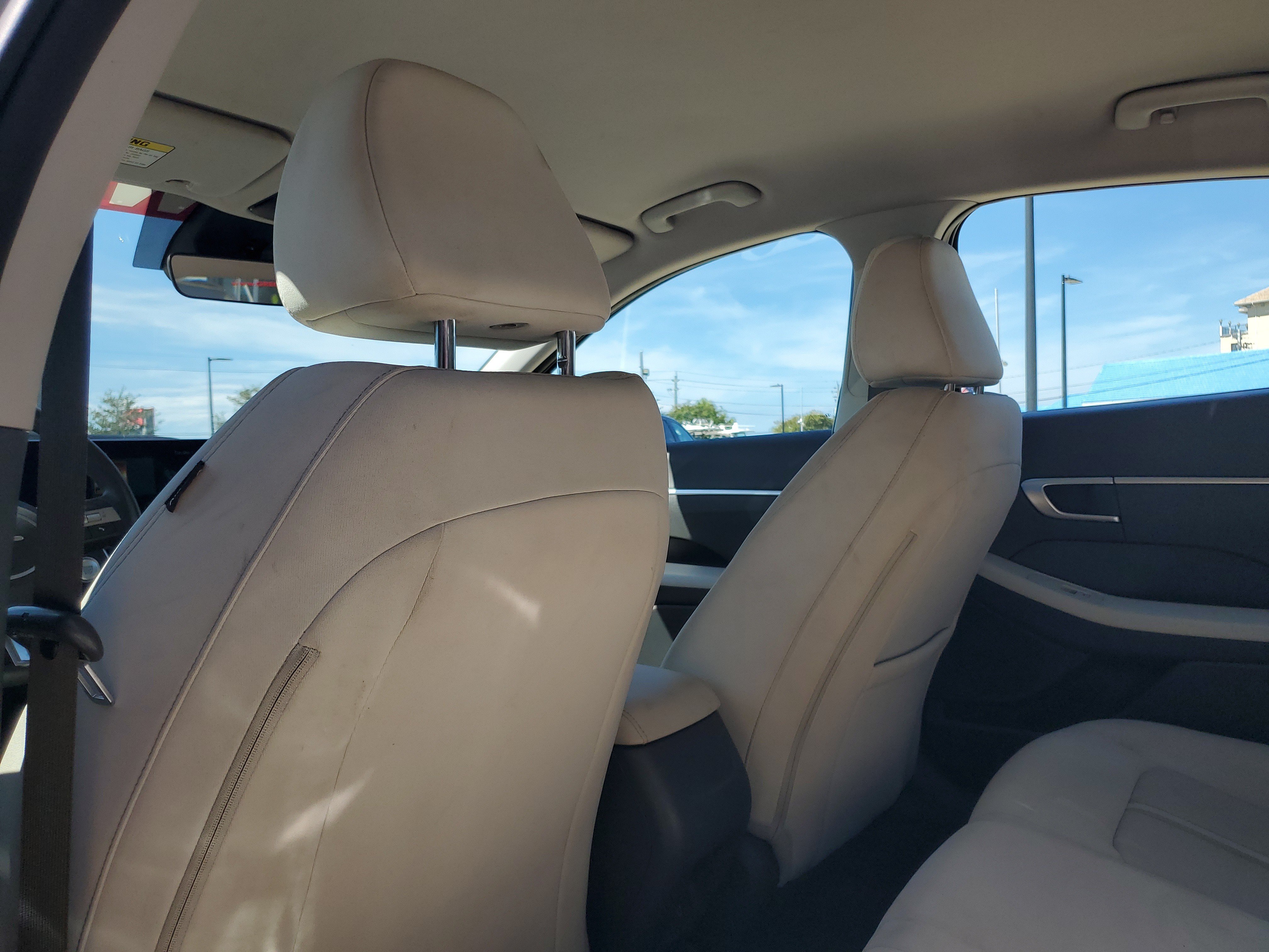 Used 2025 Hyundai Sonata SE FWD image 27