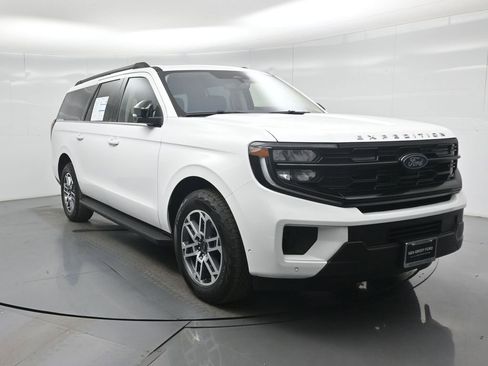 Certified 2025 Ford Expedition Max Active image 54
