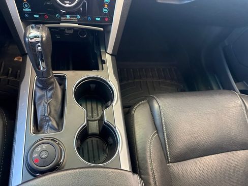 Used 2015 Ford Explorer Sport w/ Equipment Group 401A AWD/4WD image 25
