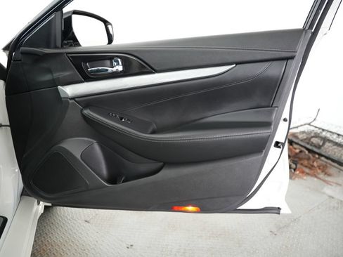 Used 2016 Nissan Maxima 3.5 SV FWD image 52