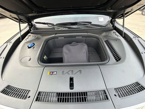 New 2026 Kia EV9 Wind image 19