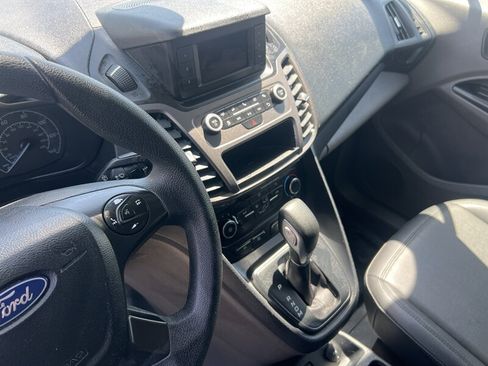 Used 2020 Ford Transit Connect XL FWD image 16