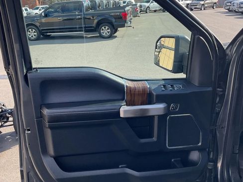 Used 2019 Ford F150 Lariat w/ FX4 Off-Road Package image 35