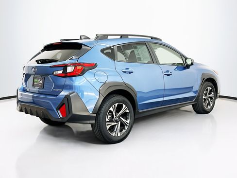Used 2024 Subaru Crosstrek 2.0i Premium image 9