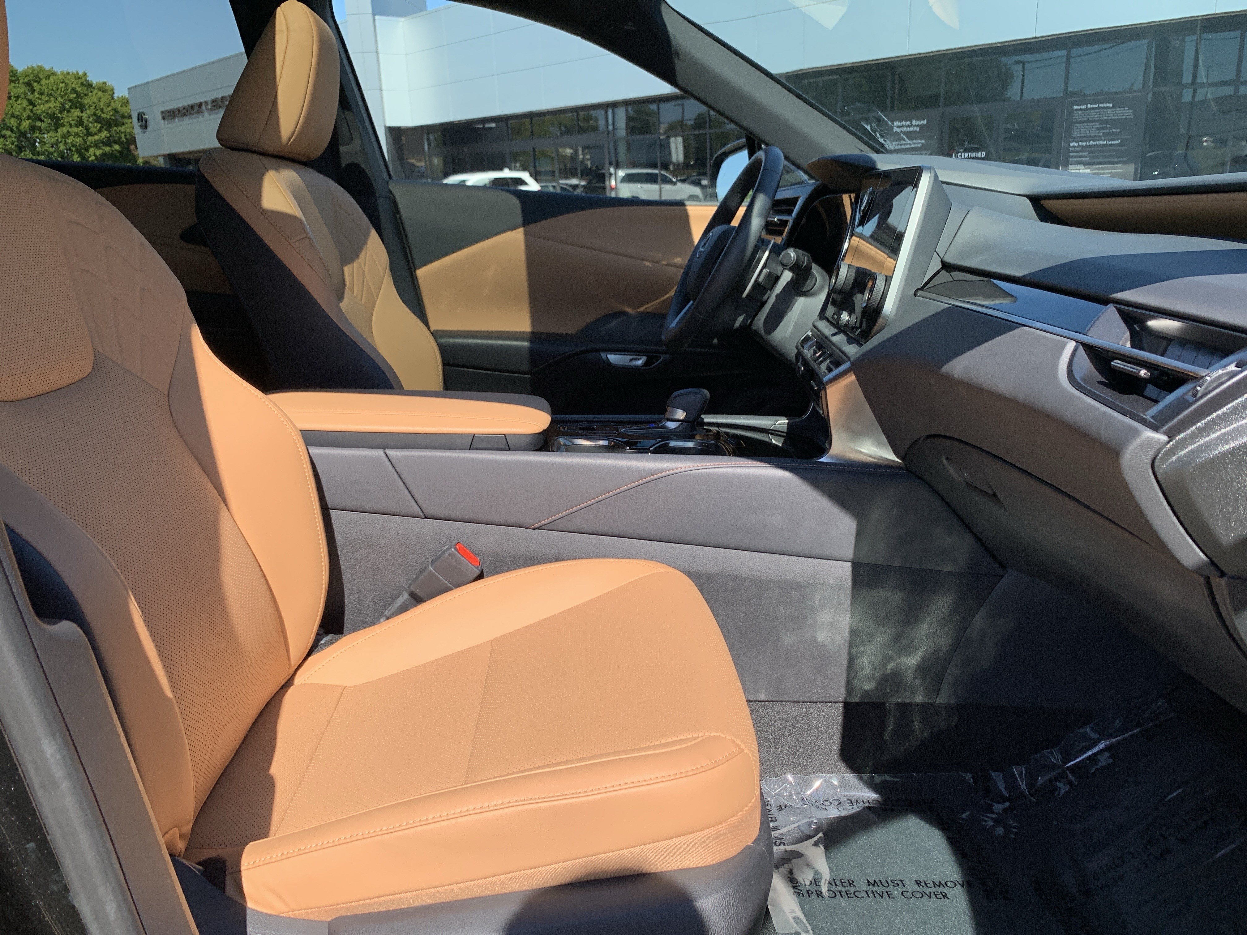 Used 2026 Lexus RX 350 FWD image 35