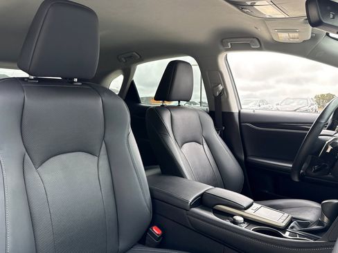 Certified 2022 Lexus RX 350 AWD w/ 3500 lbs Tow Prep Package image 31