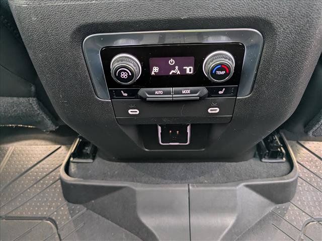 Used 2021 Chevrolet Tahoe High Country w/ Premium Package AWD/4WD image 18