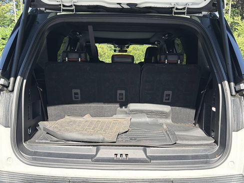Used 2020 Lincoln Navigator Reserve AWD/4WD image 25