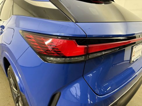 Used 2023 Lexus RX 350 F Sport w/ Accessory Package (Z1) AWD/4WD image 29
