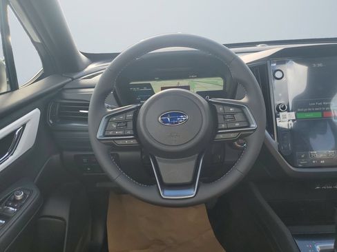 Used 2025 Subaru Forester Limited AWD/4WD image 12