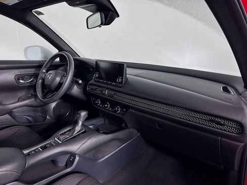 Used 2024 Honda HR-V Sport image 32