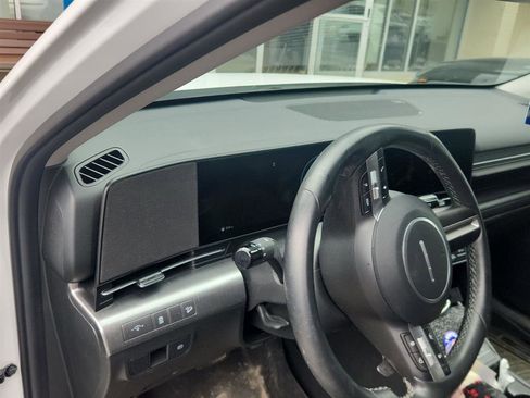 Used 2024 Hyundai Kona SEL w/ Convenience Package AWD/4WD image 11