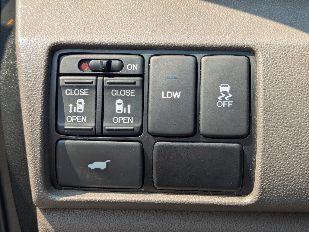 Used 2015 Honda Odyssey EX-L image 13