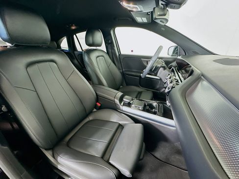 Used 2023 Mercedes-Benz GLA 250 image 31