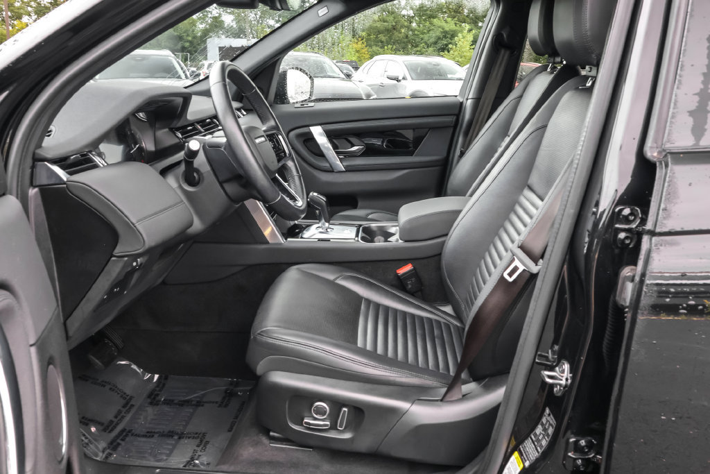 Used 2023 Land Rover Discovery Sport SE AWD/4WD image 5