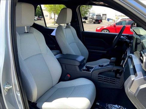 Certified 2025 Toyota 4Runner SR5 image 7