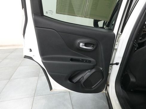 Used 2023 Jeep Renegade Trailhawk AWD/4WD image 25