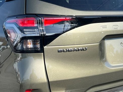 New 2025 Subaru Forester Premium image 7