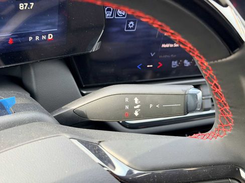 New 2026 Chevrolet Equinox EV RS image 29