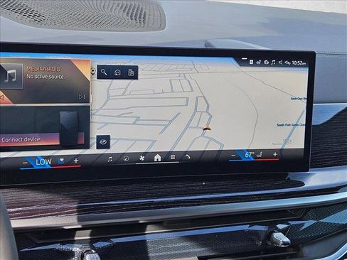 New 2026 BMW X6 xDrive40i w/ Climate Comfort Package image 12