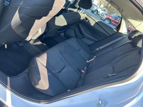 Used 2023 Honda Accord EX image 25