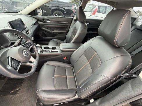 Used 2021 Nissan Altima 2.5 SR w/ SR Premium Package FWD image 20