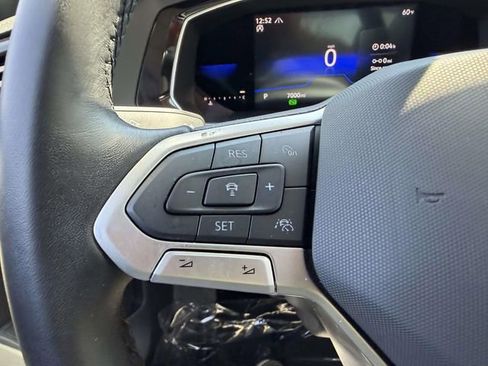 Used 2023 Volkswagen Jetta SE w/ Panoramic Sunroof Package FWD image 27