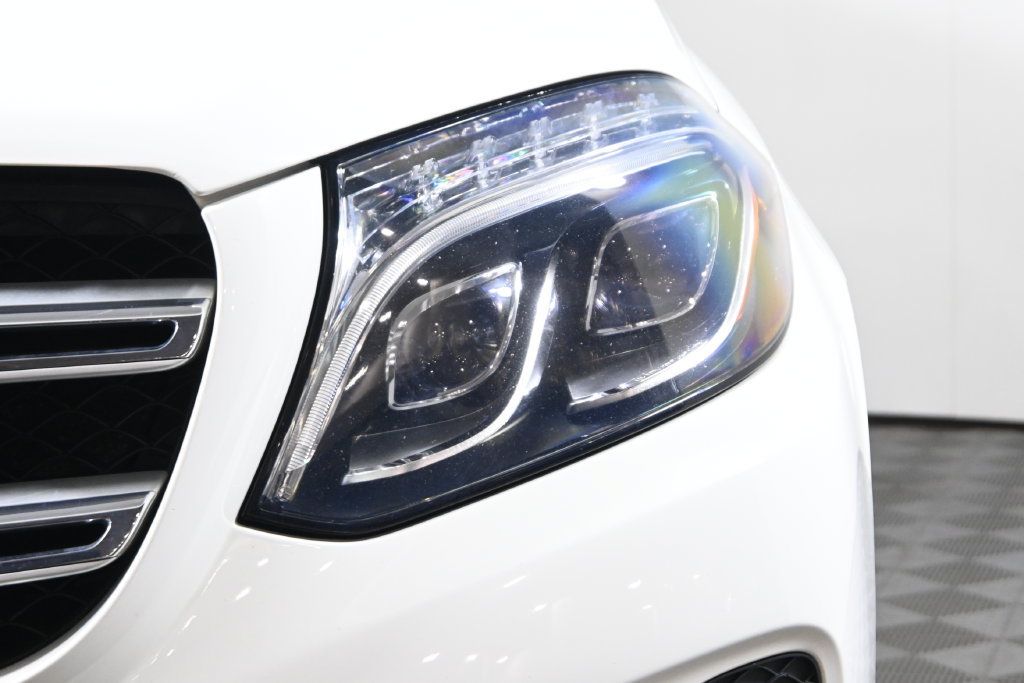 Used 2017 Mercedes-Benz GLS 450 4MATIC image 11