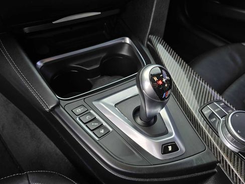 Used 2018 BMW M3 image 38