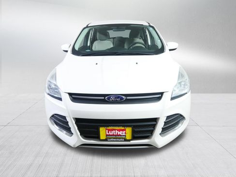 Used 2015 Ford Escape SE FWD image 2
