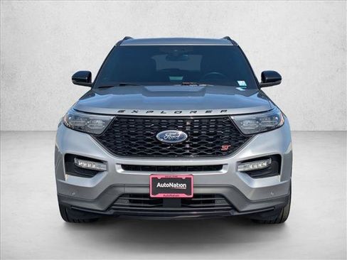 Used 2024 Ford Explorer ST w/ Equipment Group 401A AWD/4WD image 2