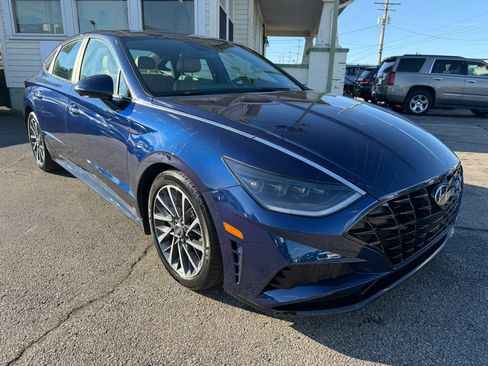 Used 2021 Hyundai Sonata Limited w/ Winter Weather Package FWD image 5