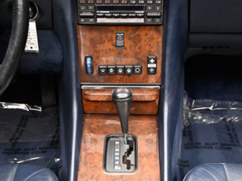 Used 1987 Mercedes-Benz 560 SL image 85