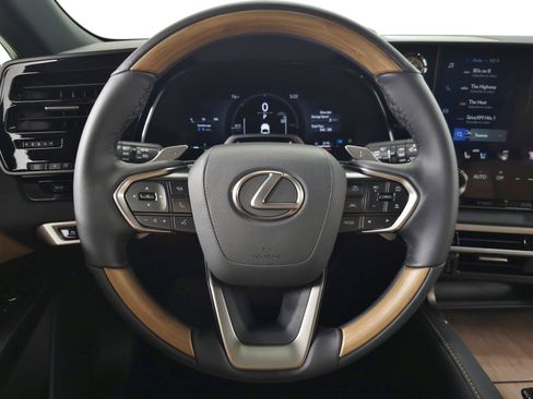 Used 2026 Lexus RX 350h w/ Convenience Package AWD/4WD image 21