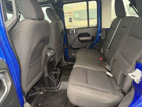 Used 2020 Jeep Wrangler Unlimited Sport image 10
