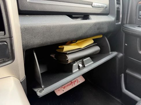 Used 2018 RAM 3500 Laramie image 24