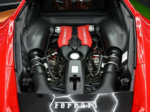 Used 2017 Ferrari 488 GTB image 28