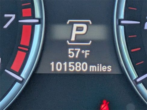 Used 2019 Acura TLX 3.5L Technology Pkg w/A-Spec P image 32