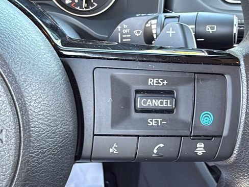 Certified 2023 Nissan Rogue SV AWD/4WD image 11