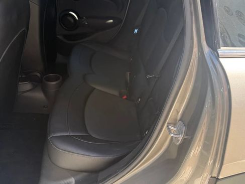Used 2017 MINI Cooper 4-Door Hardtop FWD image 11