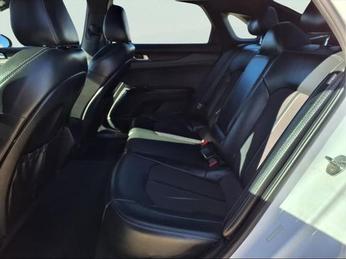 Used 2023 Kia K5 GT-Line image 14